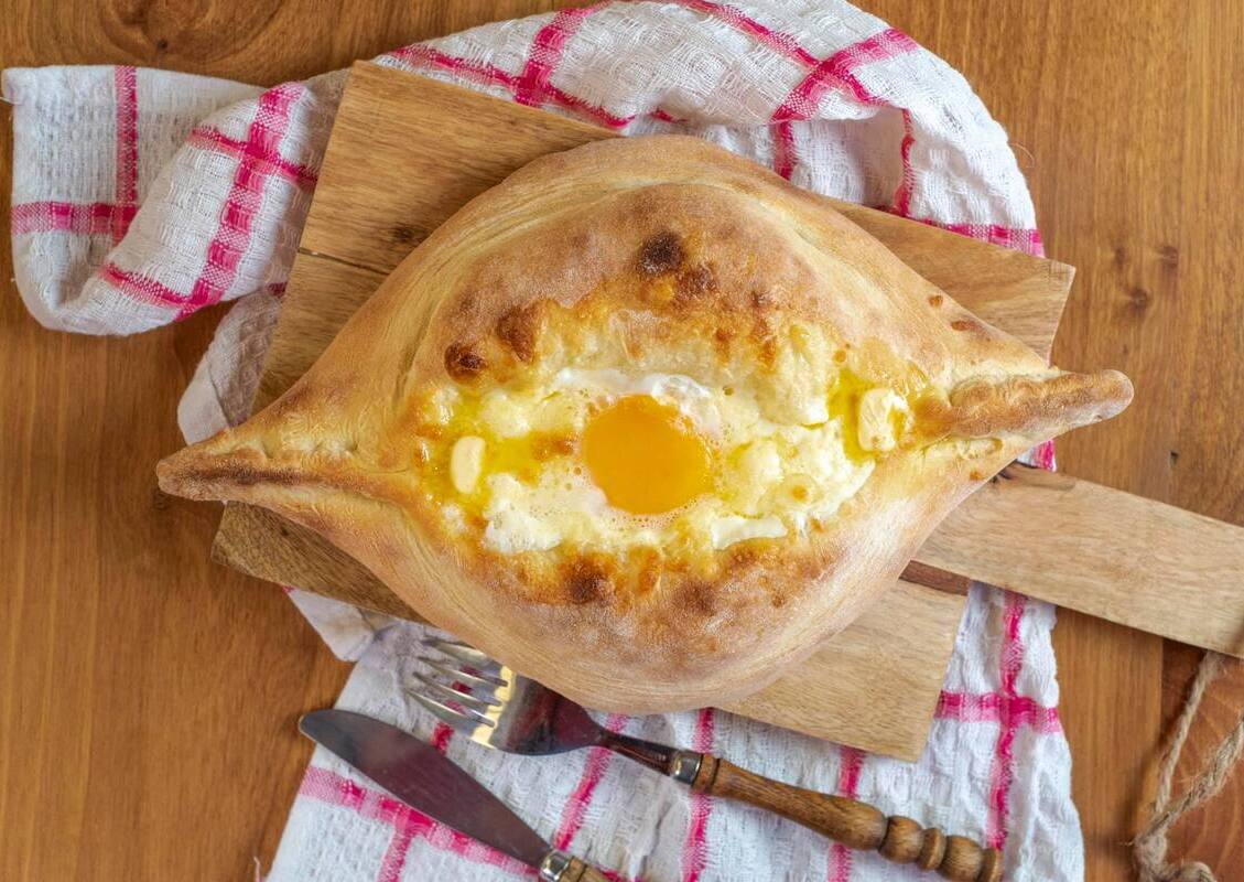 Adjarian Khachapuri